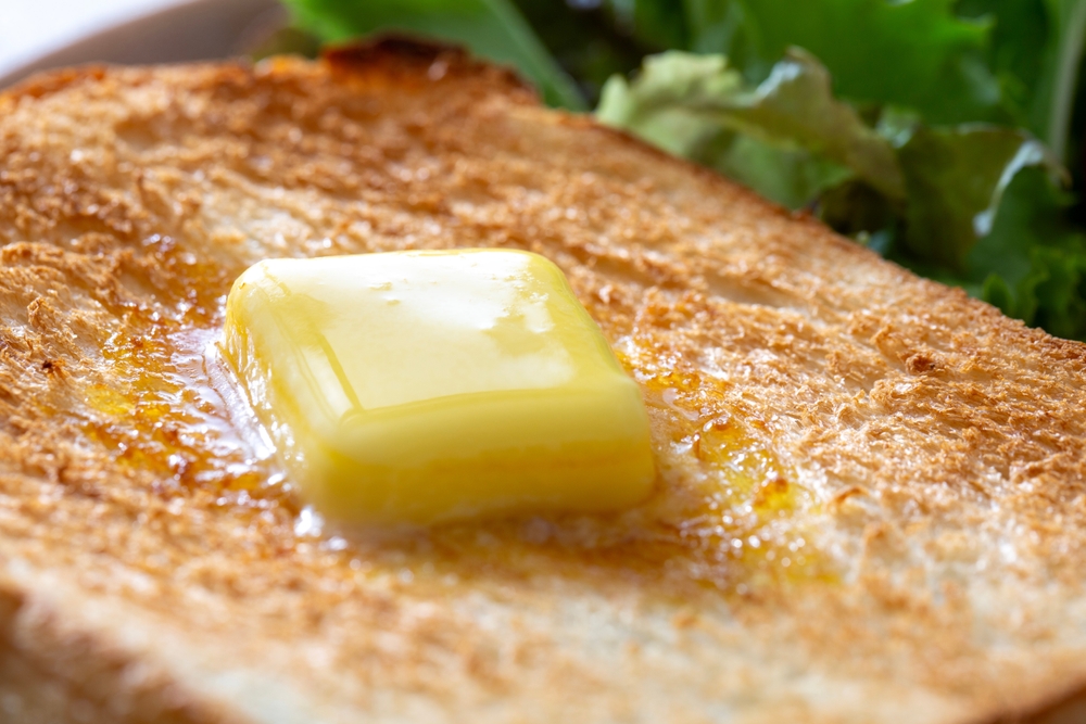 Profesionalni kuvari otkrili kako prave savršeni tost: Caka je u redosledu, jednu stvar uvek radite pogrešno